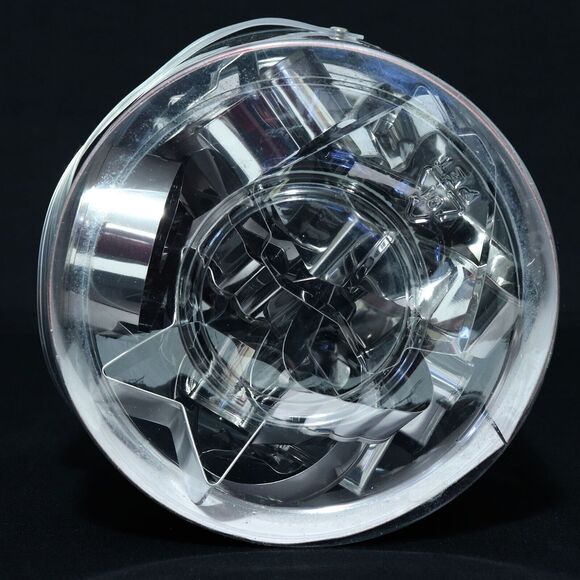 Holiday Time 18 piece Christmas Cookie Cutter Set Metal Angel, Reindeer Star NEW - Picture 6 of 6